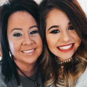 Meet your Posher, Mindi